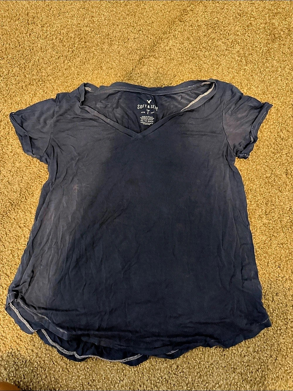 Baffin Bay Women's V-Neck Short Sleeve Top in Black